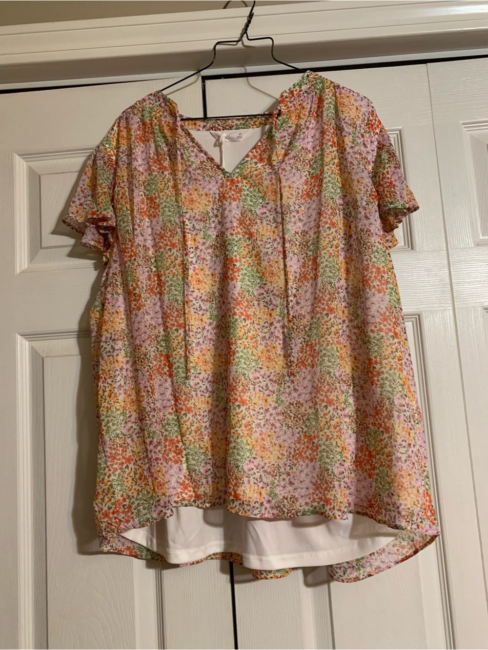 NWT Womens 2x LC Lauren Conrad  V-Neck Blouse - Pink, Green, Orange, Yellow